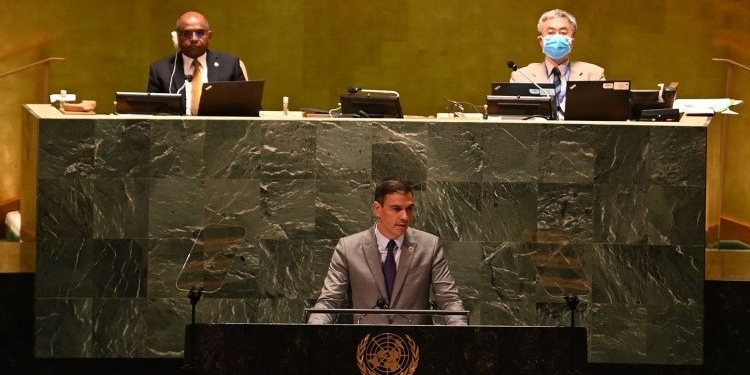 Sánchez asiste a la Asamblea de la ONU días antes del intento de investidura de Feijóo