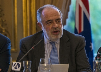 El Gobierno nombra embajador de España en Uruguay al veterano Javier Sangro