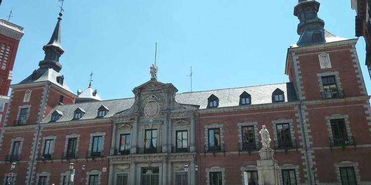 La Estrategia Exterior se aprobará a finales de marzo e incluirá memoria económica