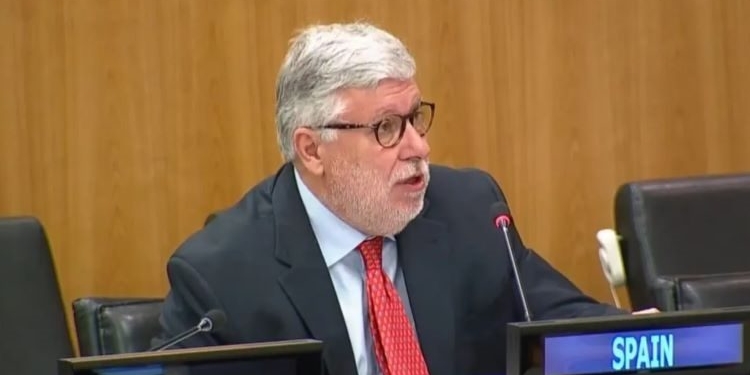 Marruecos y el Sáhara generan la primera fisura entre Agustín Santos y el resto de Sumar