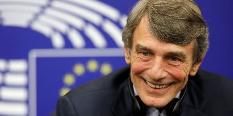 Gobierno y partidos políticos muestran su pesar por el fallecimiento de David Sassoli