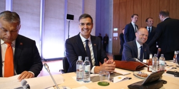 Sánchez reclama en Salzburgo un Frontex fuerte pero «flexible»