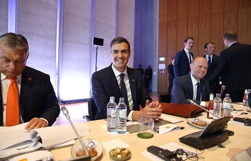 Sánchez reclama en Salzburgo un Frontex fuerte pero «flexible»