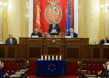 Catalá: “No basta recordar el Holocausto, necesitamos leyes contra el odio”