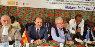 España y UE lanzan un plan para paliar el hambre y la migración en Senegal