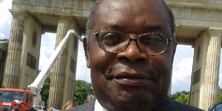 Severo Moto celebra el apoyo del PSOE a la transición democrática en Guinea