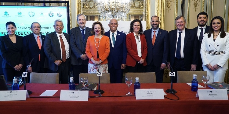 Centroamérica invita a las empresas españolas a invertir en el sector de las renovables