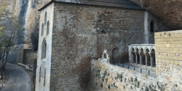 San Juan de la Peña, la cuna del románico en Aragón