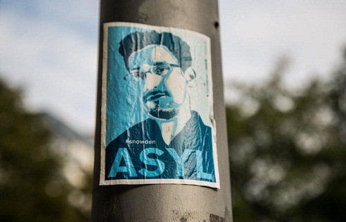 Snowden se plantea buscar asilo político en España, según sus abogados