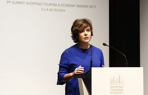 El Gobierno se vuelca con el empresariado para afrontar la crisis de Cataluña