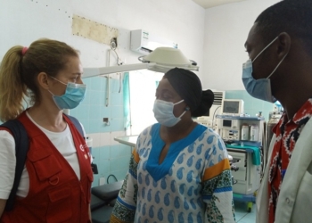 La Embajada de Guinea Ecuatorial en Madrid ha recogido 3.000 kilos de ayuda para Bata