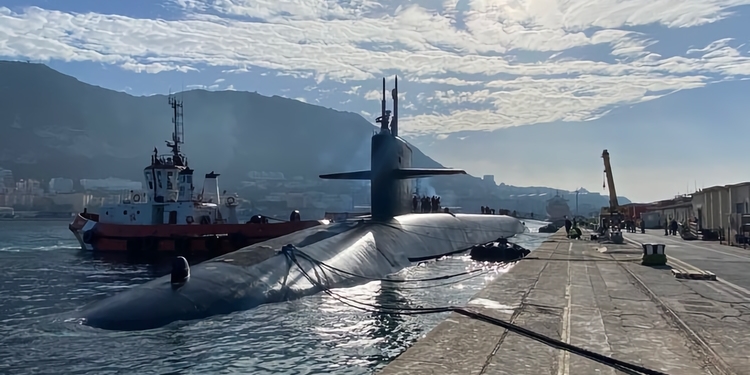 EEUU vuelve a enviar un submarino nuclear a Gibraltar, pese a las protestas de España