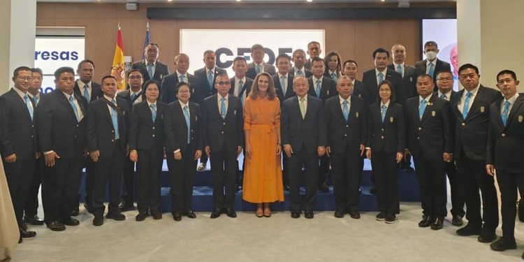 El nuevo embajador de Tailandia comienza su actividad en España