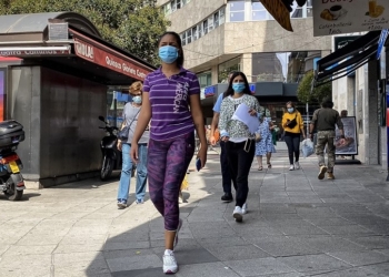 Rumanos y marroquíes encabezan la afiliación extranjera a la Seguridad Social en España