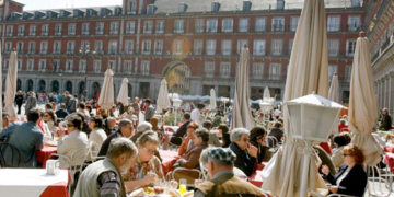 Los turistas en España gastaron un 15% más entre enero y julio de 2017