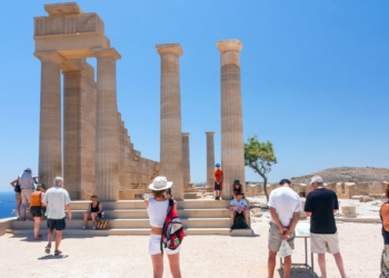 El BERD y la OMT apoyan cuatro proyectos para recuperar el turismo en Grecia