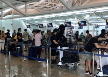 España recibió en el primer trimestre 13,7 millones de turistas, que gastaron 17.200 millones