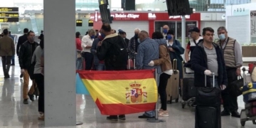 Aviones militares desplegados en Irak y Afganistán repatrian a 22 españoles