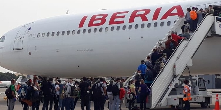 Exteriores ha conseguido repatriar a 18.000 turistas desde el estado de alarma