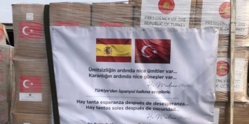 Turquía envía material sanitario a España en respuesta a la petición a la OTAN
