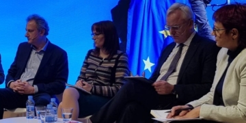 Ucrania reclama el apoyo “ambicioso” de Europa para lograr su adhesión a la UE