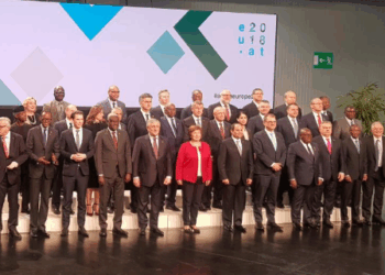 Borrell: “Europa invierte mucho más en África, pero China lo hace más rápidamente”