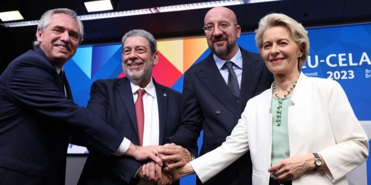 Los líderes de UE y CELAC rechazan la guerra en Ucrania con la única excepción de Nicaragua