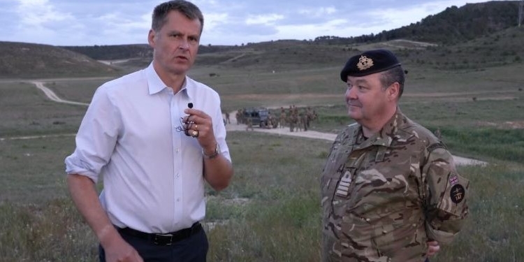 España y Reino Unido efectúan maniobras conjuntas en plena “guerra en Europa”