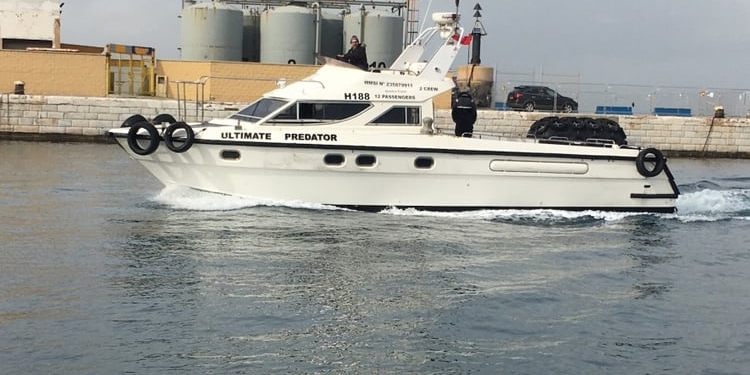 Gibraltar acusa a agentes españoles de perseguir ilegalmente a un buque del Peñón