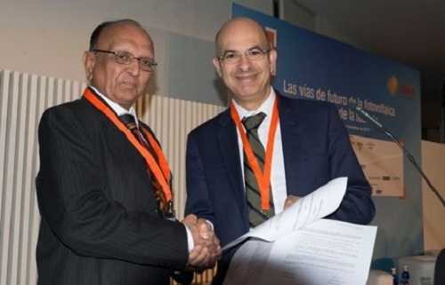 La industria fotovoltaica hispano-india une fuerzas en favor de la energía solar