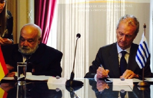 Entra en vigor el acuerdo de cooperación con Uruguay en materia de defensa