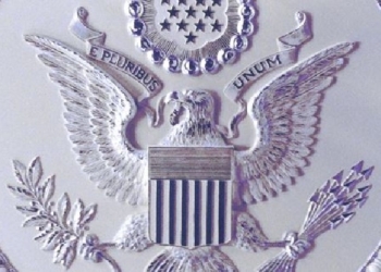 EEUU aconseja “no viajar a España” a causa del “nivel muy alto de COVID-19”