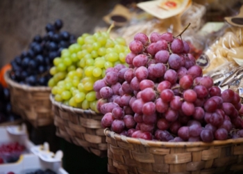 China autoriza la importación de uva de mesa española