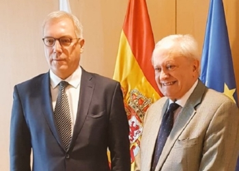 España y Rusia reconocen la necesidad de mejorar las relaciones comerciales