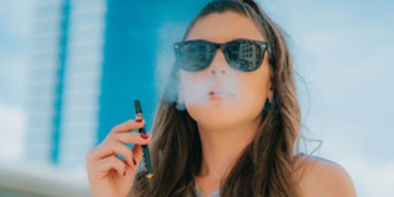 3 Consejos importantes para fumadores y vapeadores que visitan España