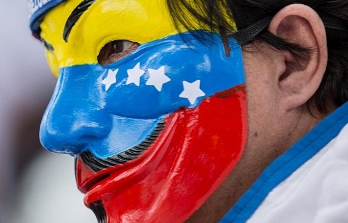 Venezuela acusa de «injerencista» a España por su apoyo al revocatorio