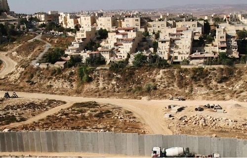 España urge a Israel a no autorizar nuevos asentamientos en Cisjordania