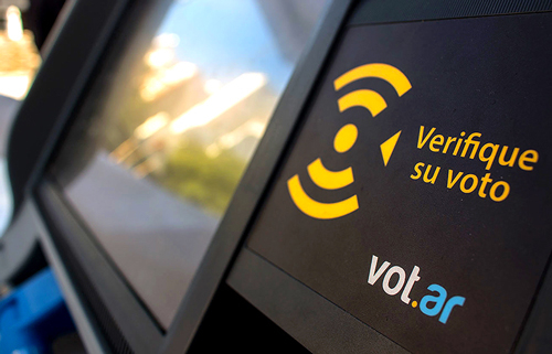 Exteriores culpa a los plazos y el correo extranjero del escaso voto rogado