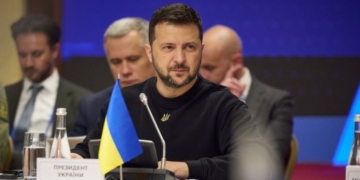 Albares, on the possible presence of Zelenskyy in Granada: “On Thursday we will see”