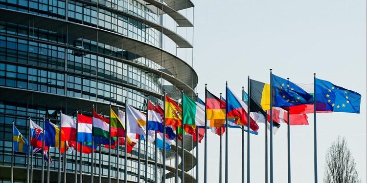 European Parliament saves Sánchez’s Budget with the approval of the Recovery Facility