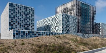 España y otros 92 países suscriben una declaración de apoyo al Tribunal Penal Internacional