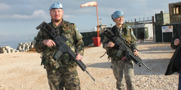 Defense attributes attack on Spanish UNIFIL positions to a possible “Israeli error”