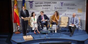 Cuerpo offers Ukraine the “commitment” of Spanish companies to the reconstruction of the country