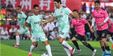 Expectación en la aldea china Miao por la Village Super League