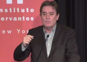 García Montero travels to Canada to discuss the possible opening of a Cervantes centre