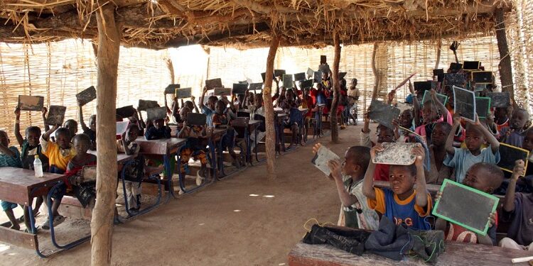 PP proposes education must be “fundamental axis” of the VI Cooperation Master Plan