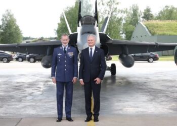 Felipe VI reafirma en Lituania el compromiso de España con “la seguridad en el Báltico”