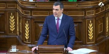 Sánchez announces that Brussels saves Spain from the excessive deficit file