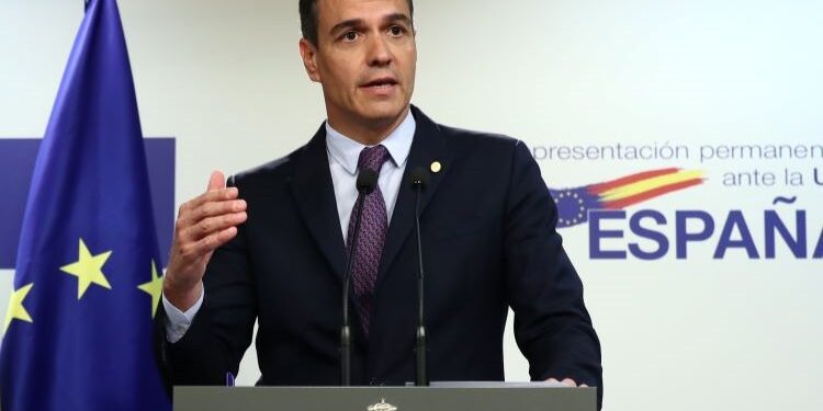 Sánchez describes the acceptance of Ukraine’s European candidacy as “historic”