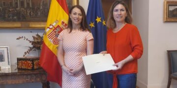 New Australian ambassador presents Copies of her Letters of Credence